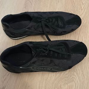 Vintage Coach black sneakers 9 M